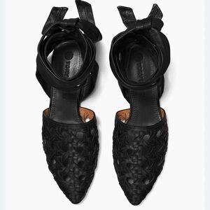$300+ Tory Burch Woven Leather Flats Black Pointed Toe Ankle Wrap